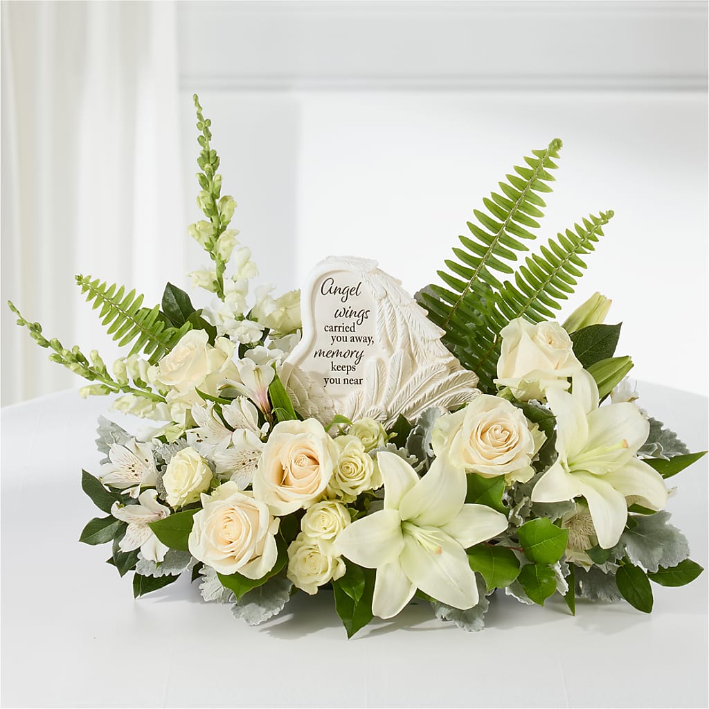 Holding You Close Arrangement – Sweet As Can Bee Florals, Baltimore MD