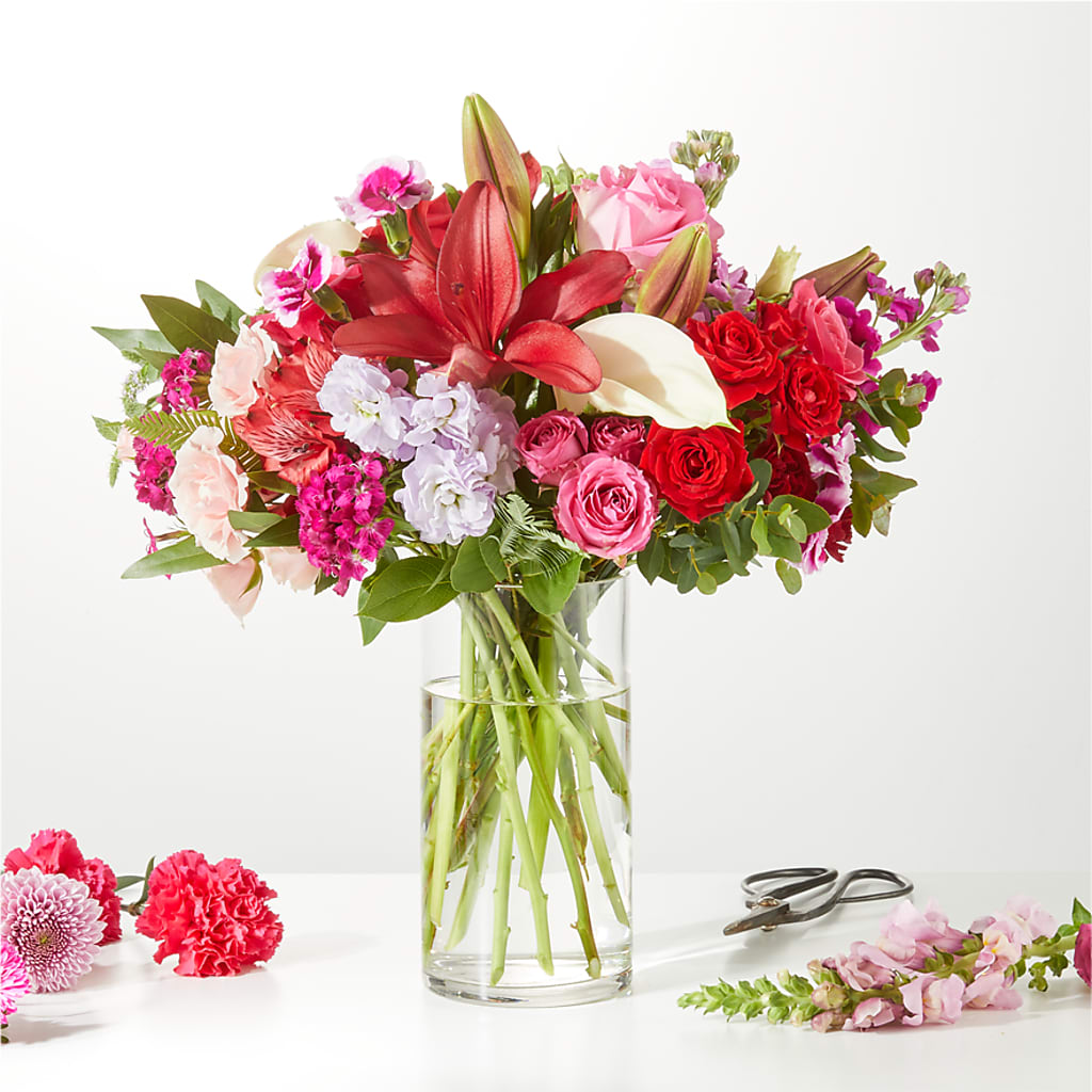 Swooning Over You - A Luxury Florist Original – Sweet As Can Bee Florals, Baltimore MD