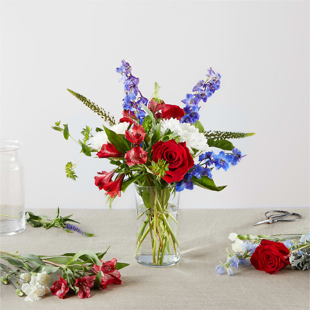 Star Spangled - A Florist Original – Sweet As Can Bee Florals, Baltimore MD