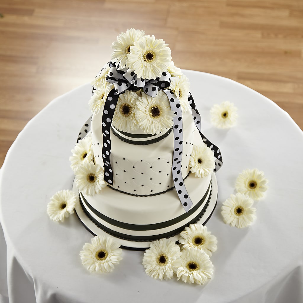 Simple Sophistication Cake Décor – Sweet As Can Bee Florals, Baltimore MD
