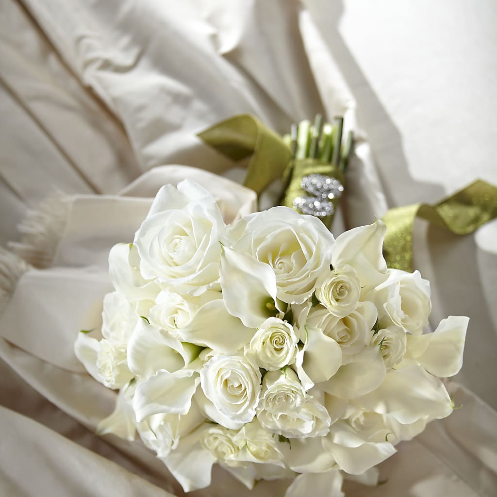 Serene Highness Bouquet – Sweet As Can Bee Florals, Baltimore MD