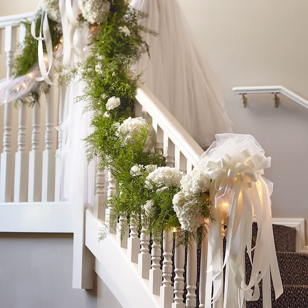 Champagne Dreams Garland – Sweet As Can Bee Florals, Baltimore MD