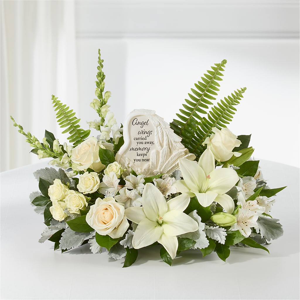 Holding You Close Arrangement –  Sweet As Can Bee Florals, Baltimore MD