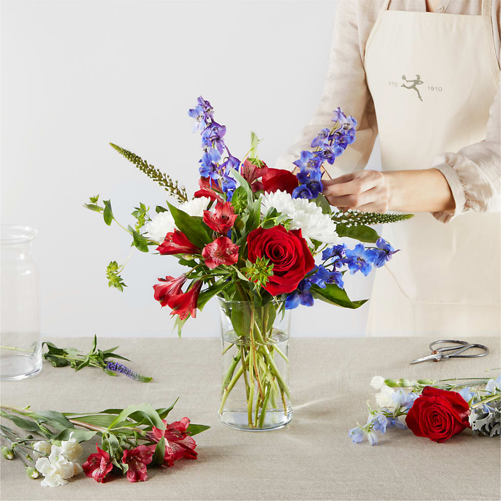 Star Spangled - A Florist Original –  Sweet As Can Bee Florals, Baltimore MD