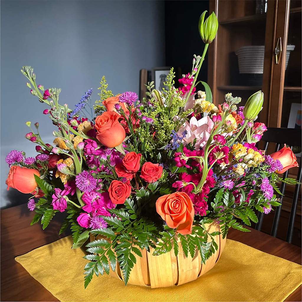 Garden of Life Basket –  Sweet As Can Bee Florals, Baltimore MD