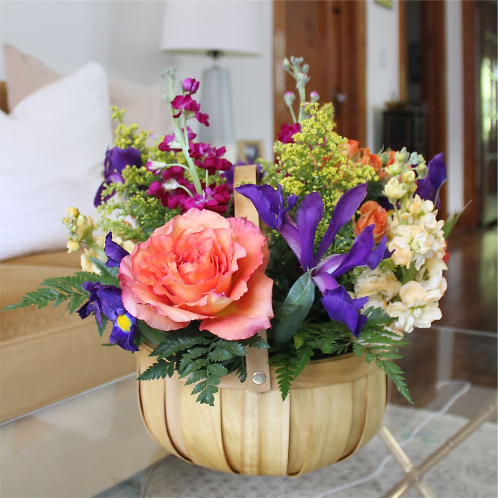 Garden of Life Basket –  Sweet As Can Bee Florals, Baltimore MD