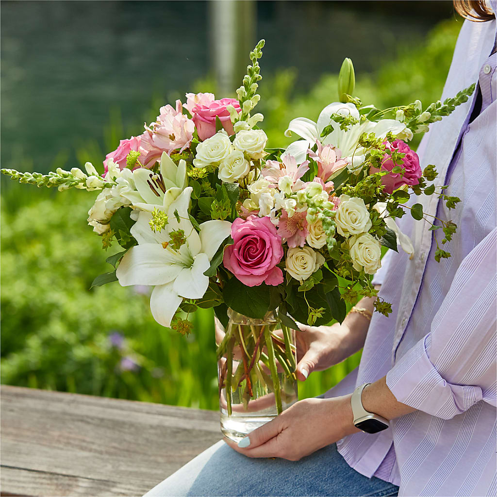 Fondly Bouquet –  Sweet As Can Bee Florals, Baltimore MD
